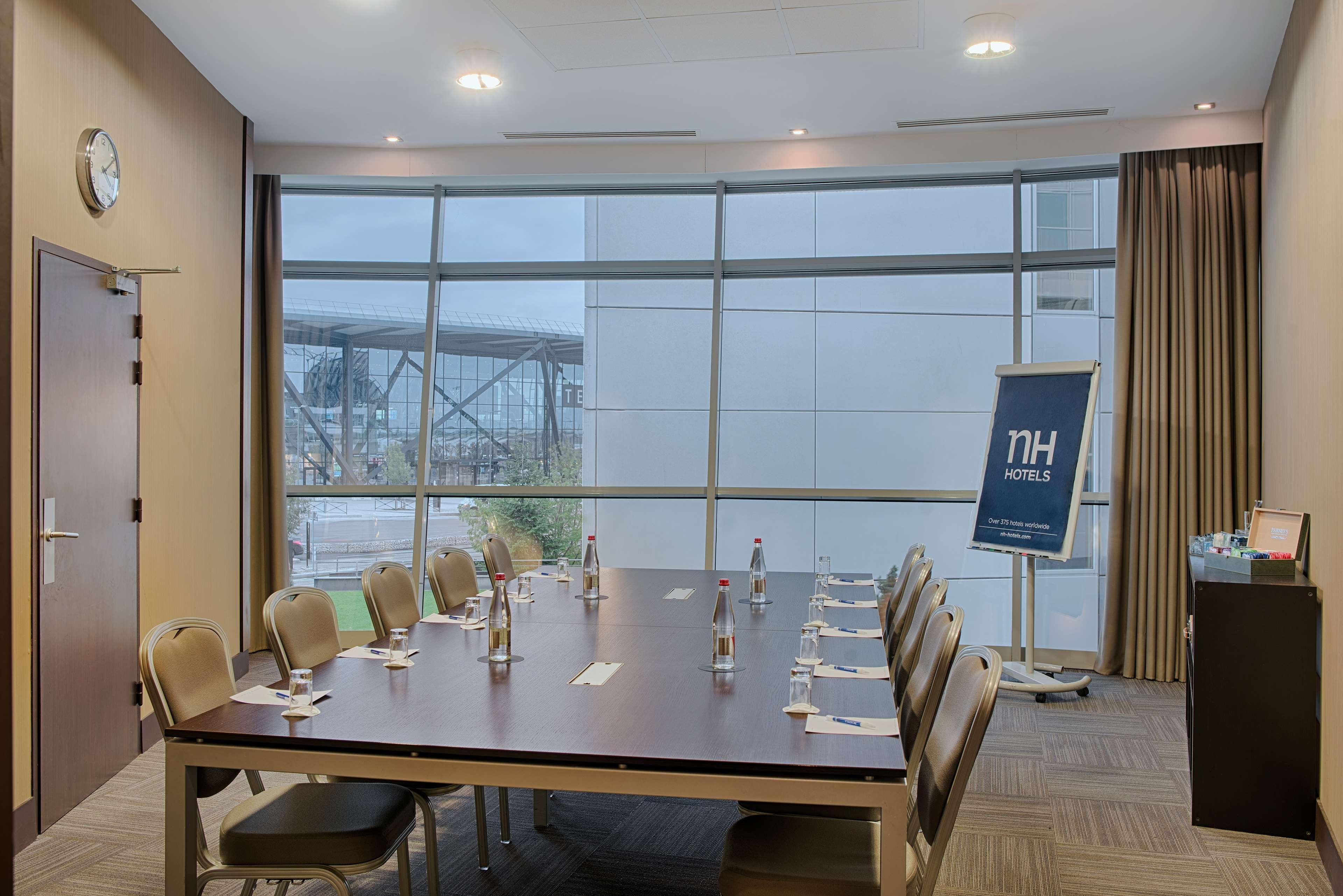 Nh Lyon Airport Hotel